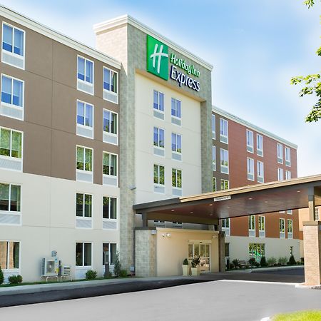Holiday Inn Express Chelmsford By Ihg Экстерьер фото